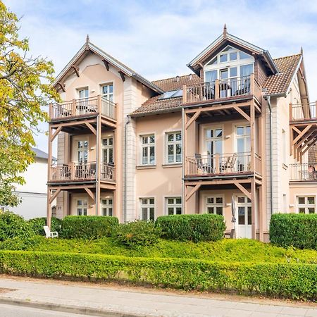 Lichtdurchflutete Fewo Mit 2 Balkonen, Strandnah, Mit Parkplatz Kuehlungsborn Exterior photo